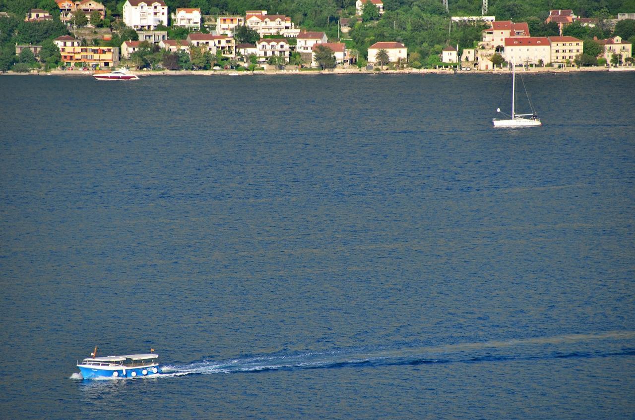 Apartmani Prcanj Kotor Exteriör bild